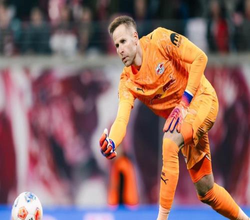 萊比錫官方：古拉西奇左膝內(nèi)側(cè)副韌帶部分撕裂，預(yù)計(jì)缺陣至3月底