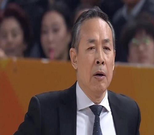 CBA四大爭(zhēng)冠球隊(duì)，三支有明顯弱點(diǎn)，難道王哲林要圓冠軍夢(mèng)了