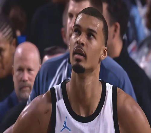 今年全明星真打?。?！小卡12分鐘31分絕殺！