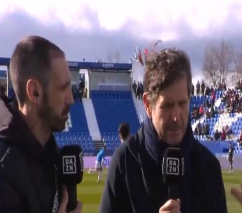 阿萊馬尼談巴薩質(zhì)疑判罰：現(xiàn)在越位是客觀的，要么越要么沒越