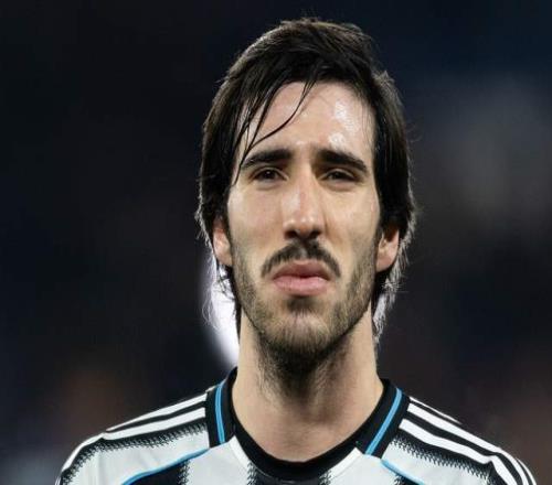 9000萬(wàn)！意大利國(guó)腳被設(shè)定高價(jià)，若離開(kāi)紐卡BIG6會(huì)爭(zhēng)相購(gòu)買(mǎi)他