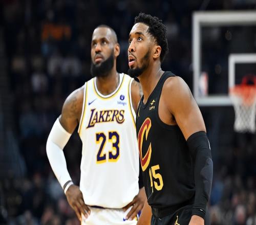 詹皇重返騎士概率最高！帕金斯直言聯(lián)盟離不開他甜瓜：還在頂端