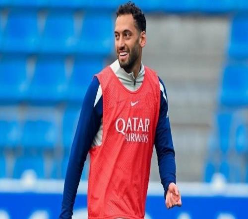 斯基拉：國米預(yù)計3月與恰爾汗奧盧談續(xù)約，將提供2+1合同