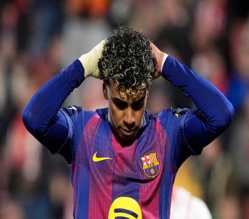 爆大冷！第87分鐘絕殺，巴薩轟然倒下，無緣登頂，保級隊創(chuàng)造奇跡