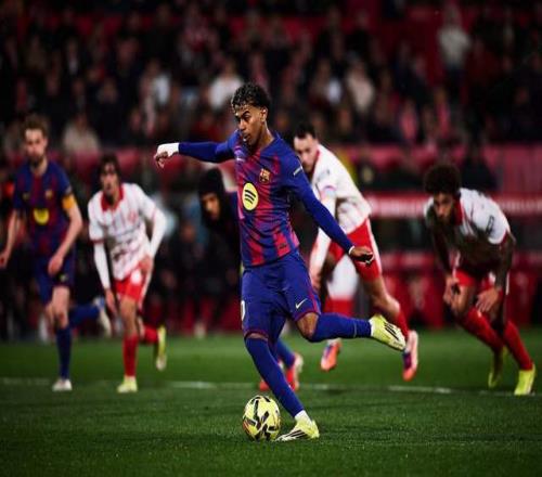 12！亞馬爾錯(cuò)失點(diǎn)球+單刀，巴薩爆冷苦吞2連敗，皇馬奪回榜首