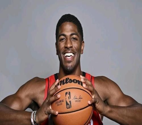 簽約勇士！你好，前火箭196后衛(wèi)