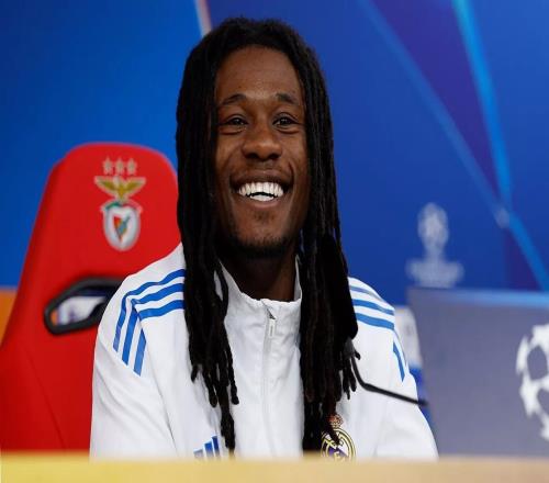 卡馬文加：阿韋洛亞的辦公室我去過很多次明天我們想復(fù)仇