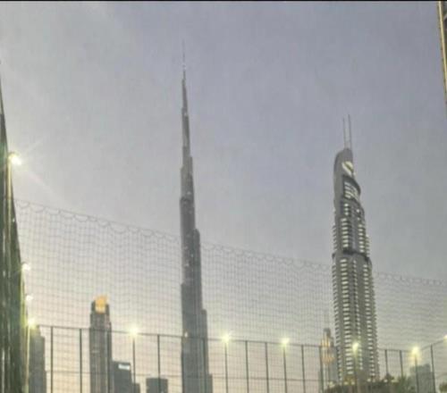 休假不休息，曼聯(lián)小將海文、約羅在迪拜一起加練