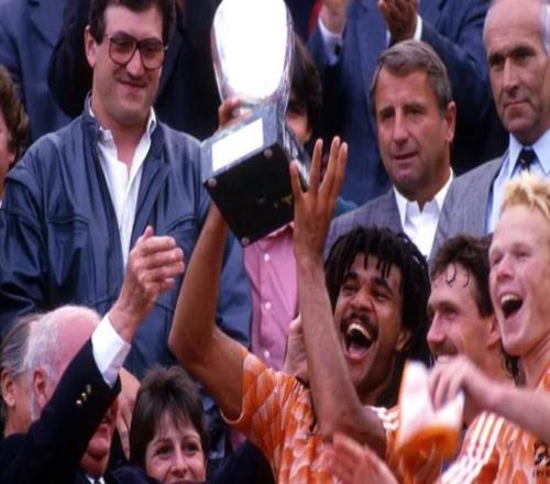 古利特：我17歲時(shí)拒絕了阿森納，對(duì)當(dāng)時(shí)的我來(lái)說(shuō)還太早了