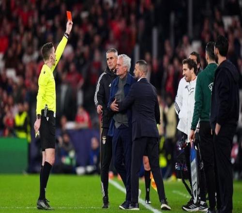 穆里尼奧染紅離場！皇馬客場10險勝本菲卡！維尼修斯遭種族歧視