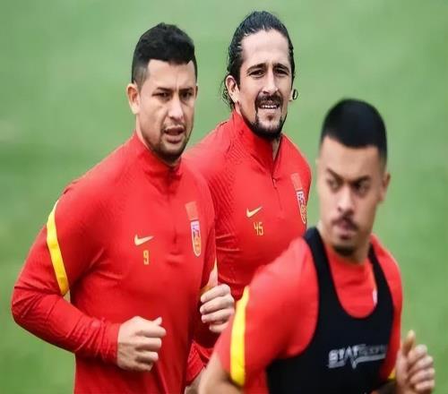 歸化目標(biāo)+1，又一位外援表態(tài)愿意入籍中國(guó)，5年獨(dú)造96球