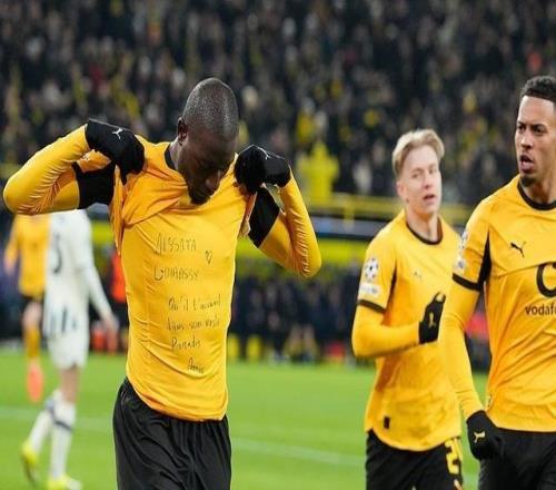 早報：還知道捂著嘴，感覺像蓄謀已久