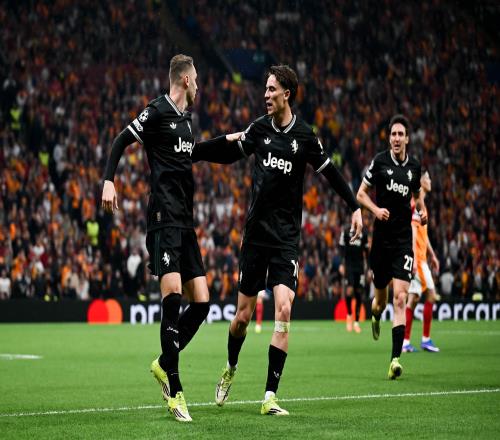 自2024年3月以來，庫普梅納斯首次單場打進(jìn)兩球