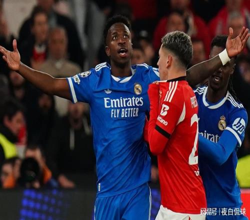 強硬回擊！維尼修斯怒斥種族歧視者：懦弱又軟弱