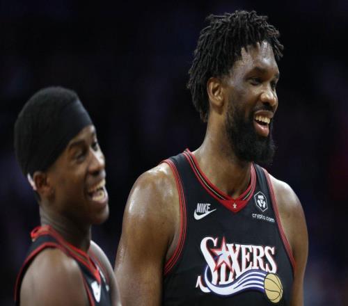 好兄弟，76人隊(duì)埃奇科姆毫不掩飾他對(duì)喬爾恩比德的深厚情誼