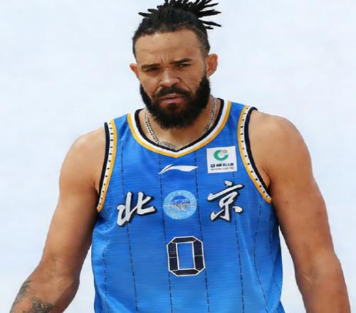 麥基加盟北京內(nèi)幕：薪水CBA頂級水平多支強隊報價后選擇首鋼