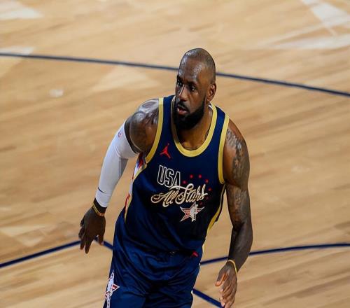 湖人鋒線球星：接下來最重要的是保持健康以及建立起好的化學反應