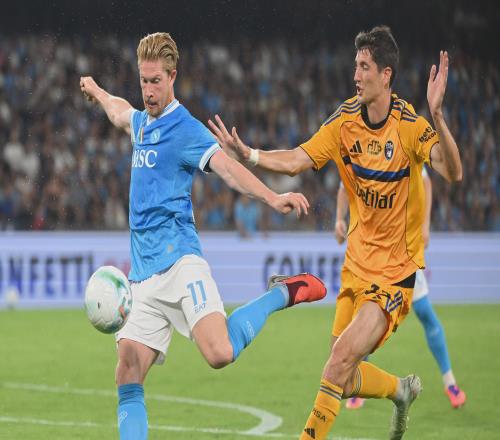 中超豪強(qiáng)視亞冠為雞肋！意甲有樣學(xué)樣！那不勒斯對(duì)應(yīng)海港