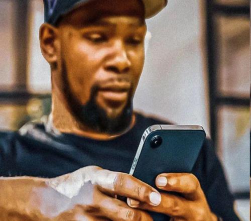 杜蘭特正面回應社媒小號風波：不想卷進亂七八糟爭論！我們很專注