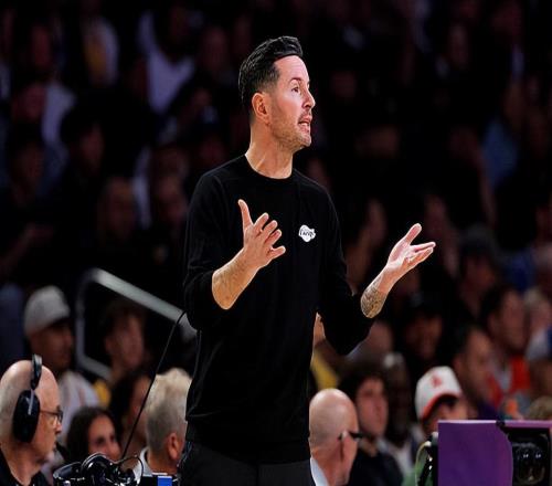 JJ雷迪克：考慮到核心球員的傷病，我對(duì)于湖人的戰(zhàn)績(jī)非常滿意