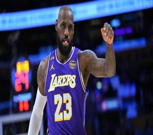 皮爾斯：詹姆斯有歷史最偉大的生涯！他是老派超巨！