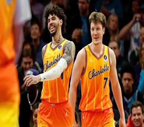 火箭險勝黃蜂！杜蘭特35+8+4，小史密斯15分成奇兵