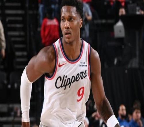 主場首秀迎生涯之夜，快船新援馬圖林22中12砍38分5板4助3斷