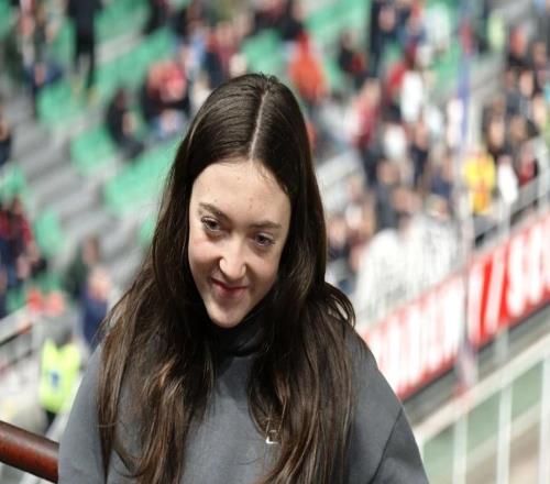 在圣西羅，以跟隊(duì)記者身份采訪AC米蘭的一場(chǎng)比賽是什么樣的體驗(yàn)米蘭印記