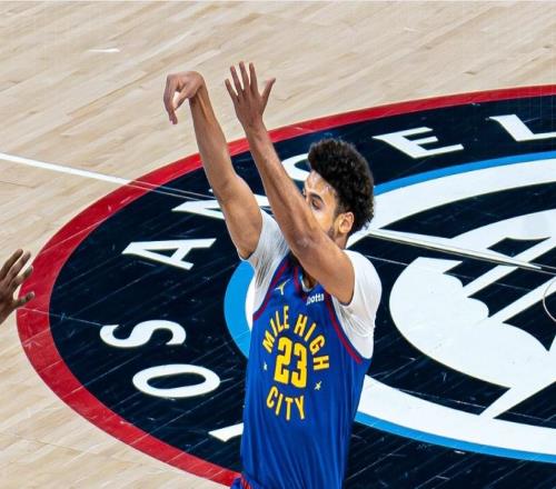 0.9秒三罰兩中丟絕平！穆雷15中5淪罪人約基奇22中9+6失誤也辣眼