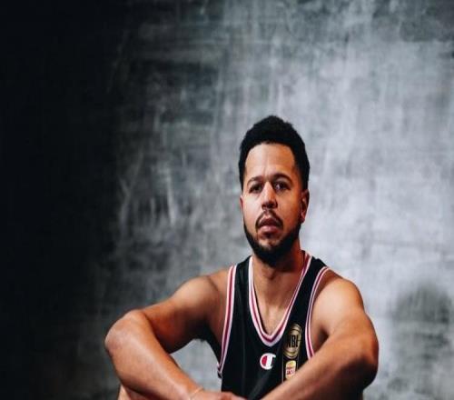 遼寧男籃再添強(qiáng)援，上賽季季后賽曾絕殺廣東，此舉只為了擊敗宏遠(yuǎn)