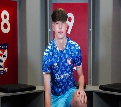 約克城U16隊長哈里朗特里確診血癌，目前正在治療