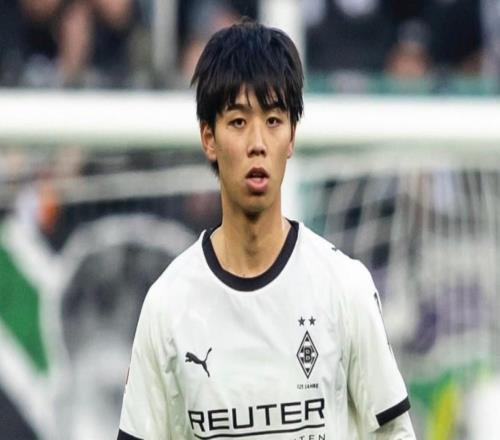 記者：門興擁有高井幸大的買斷條款，同時還在考慮延長租期