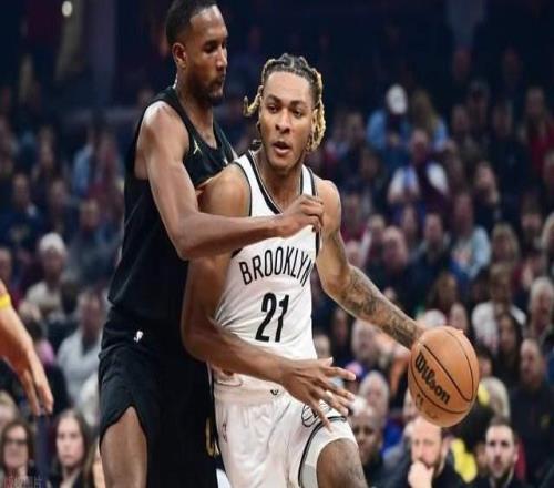 一邊倒！騎士火力全開(kāi)領(lǐng)先22分：米切爾做嫁衣，哈登13分6助