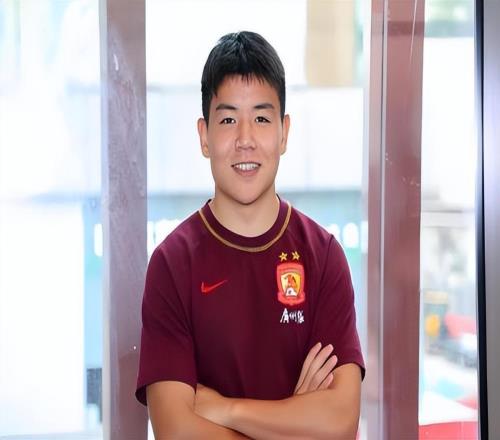 徐彬代表巴恩斯利U21表現(xiàn)不俗，已帶隊(duì)取得兩連勝佳績(jī)，值得期待