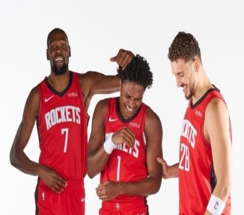 近15戰(zhàn)，場(chǎng)均16+7+1帽！三分命中率超4成，火箭高炮臺(tái)全面進(jìn)化