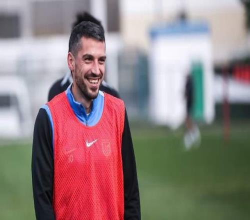 阿奇姆彭中超第10年，大連中場配置頂級劉逸歸隊(duì)李國旭提要求