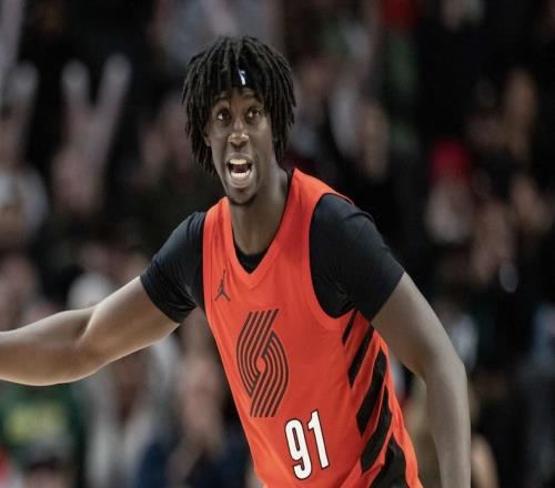 官方：開(kāi)拓者將西索科的雙向合同轉(zhuǎn)為正式合同，并裁掉呂佩爾