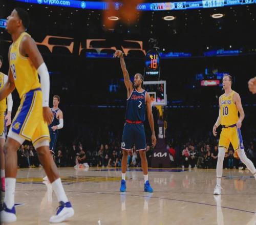 倫納德傷退！詹姆斯邊線球失誤！泰倫盧不滿湖人騙犯規(guī)