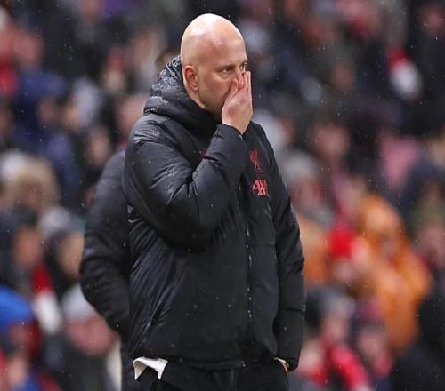 斯洛特回?fù)趑斈釟鈭?chǎng)論：我和克洛普有一個(gè)共同點(diǎn)