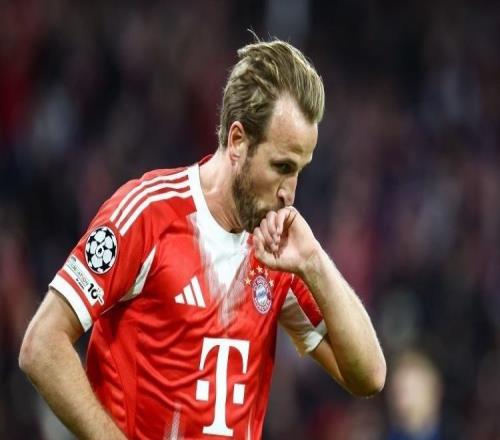 凱恩6場(chǎng)連入9球！門前輕松吃餅，賽季已入42球，領(lǐng)跑五大聯(lián)賽