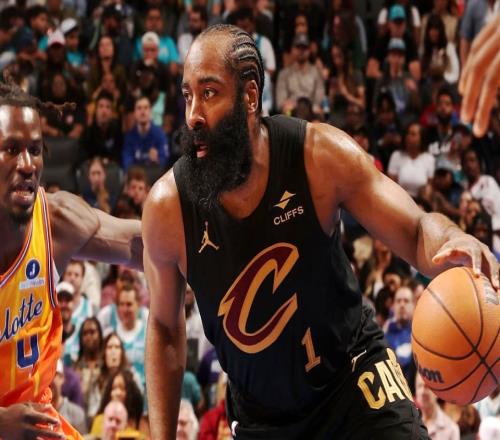 米切爾32分哈登18+8！騎士7連勝力擒黃蜂克努佩爾33分