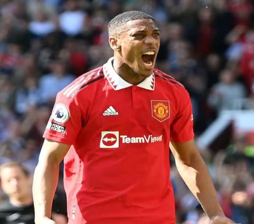 馬夏爾墨超肩部重傷，職業生涯迎來倒計時