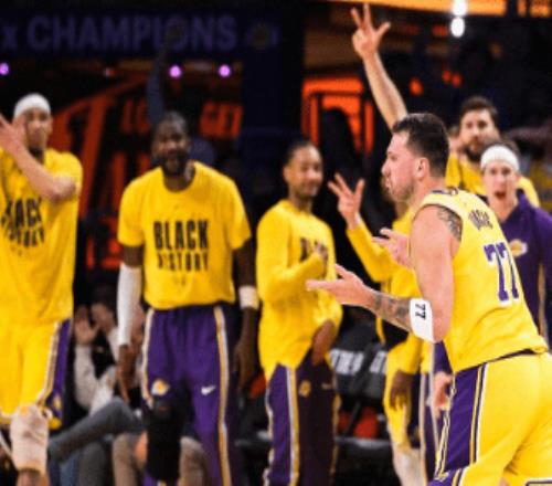 東契奇38+11湖人險勝快船勒布朗13+11小卡31分傷退