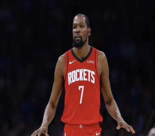 大逆轉(zhuǎn)！火箭落后13分實現(xiàn)反超：杜蘭特低開高走，申京13分4助