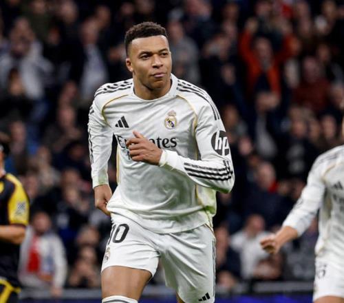 風(fēng)評(píng)反轉(zhuǎn)！赫伊森緊急刪除辱華言論，皇馬未表態(tài)，球迷喊話姆巴佩