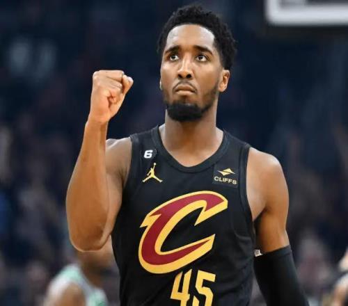 騎士消息：裁判報告出爐，哈登榮登隊史榜首，戰(zhàn)雷霆出場更新