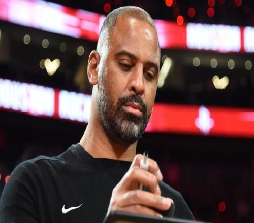 火箭106108尼克斯4壞消息！末節(jié)進(jìn)攻端又啞火，電風(fēng)扇+申京辣眼