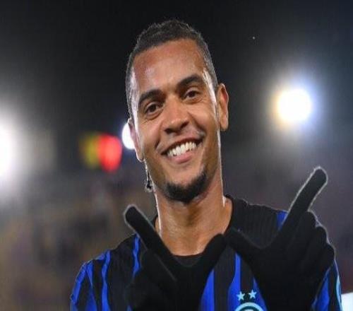 斯基拉：國米將1500萬歐買斷阿坎吉，并與球員簽約至2028年