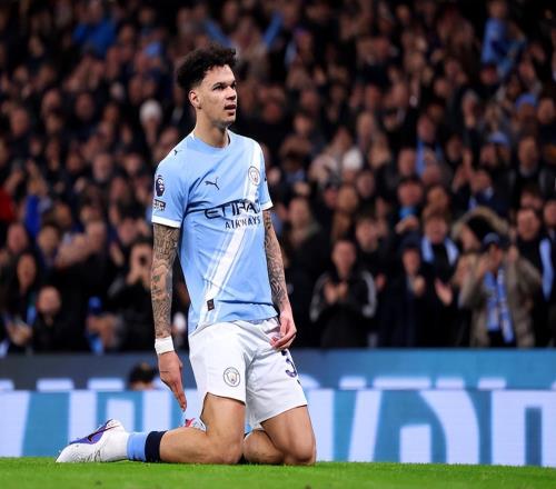 21！哈蘭德助攻，曼城四殺英超土豪，英超懸念再起：差阿森納2分