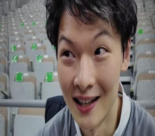 過去一年生活里最有成就感的事王哲林：玩使命召喚連續(xù)吃雞